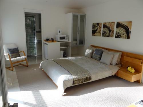 Eumundi Yacht Club B&B