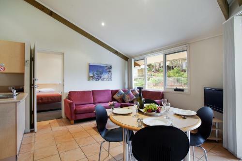 Aparthotel Tathra Beach House Holiday Apartments