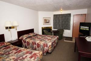 Hotel Econo Lodge Inn & Suites High Level
