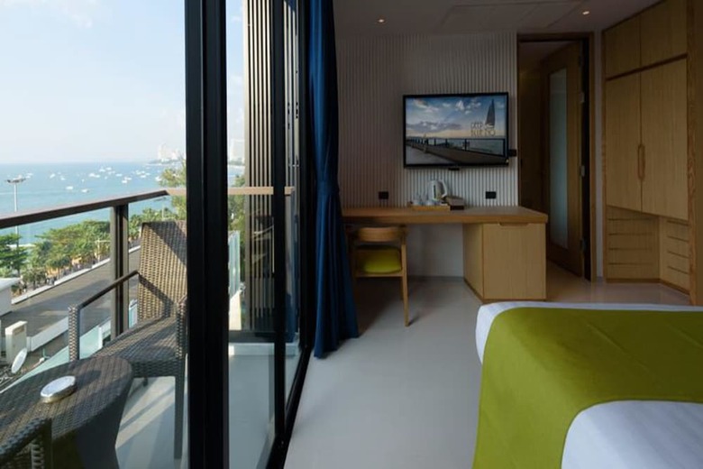 Hotel Deep Blue Z10 Pattaya