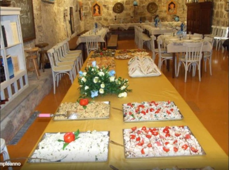 Agroturismo Antico Borgo La Commenda