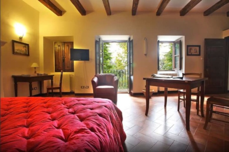 Agroturismo Antico Borgo La Commenda