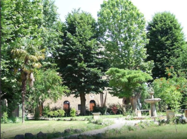 Agroturismo Antico Borgo La Commenda