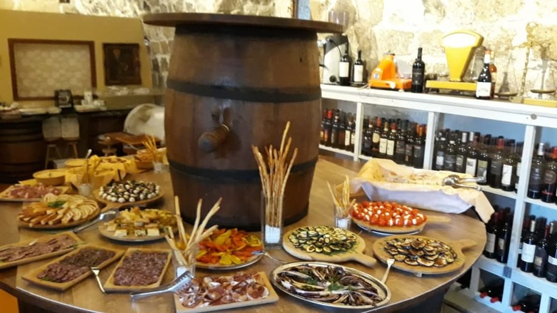 Agroturismo Antico Borgo La Commenda