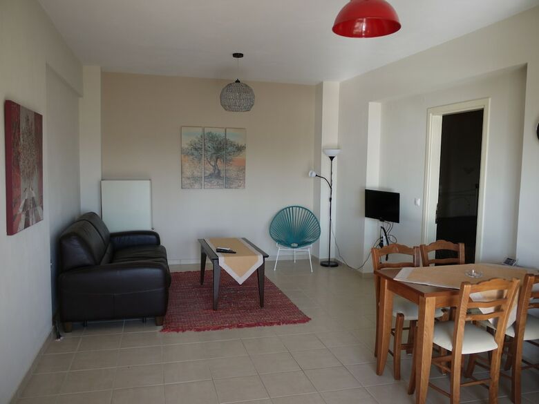 Portela Apartments Kastri