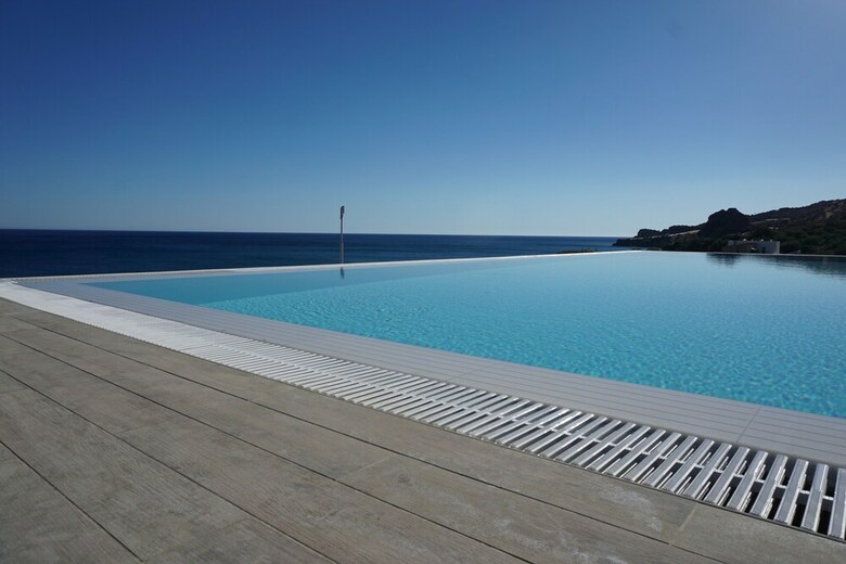 Portela Apartments Kastri