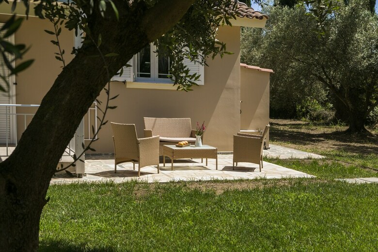 Apartamentos Cypress Garden Villas