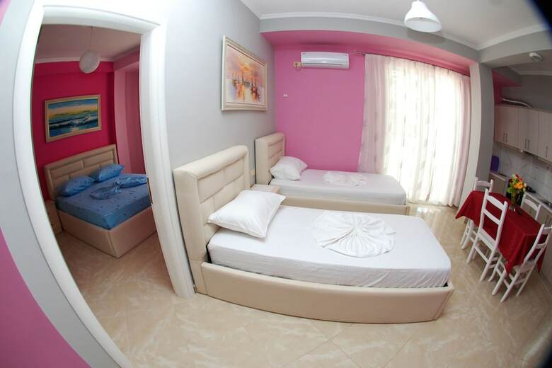 Apartamentos Vila Alvin