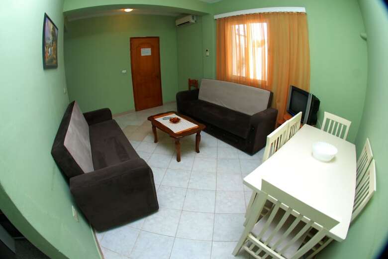 Apartamentos Vila Alvin