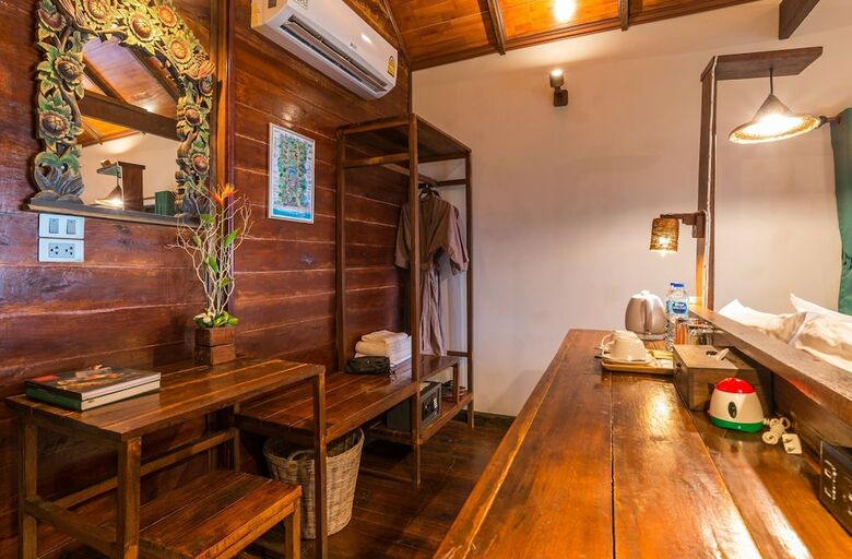 Hotel Koh Jum Ocean Beach Resort