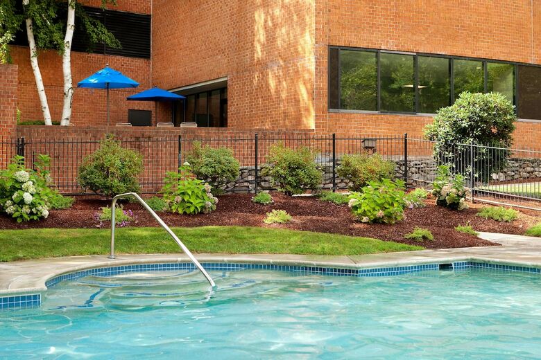 Hotel Boston Marriott Burlington