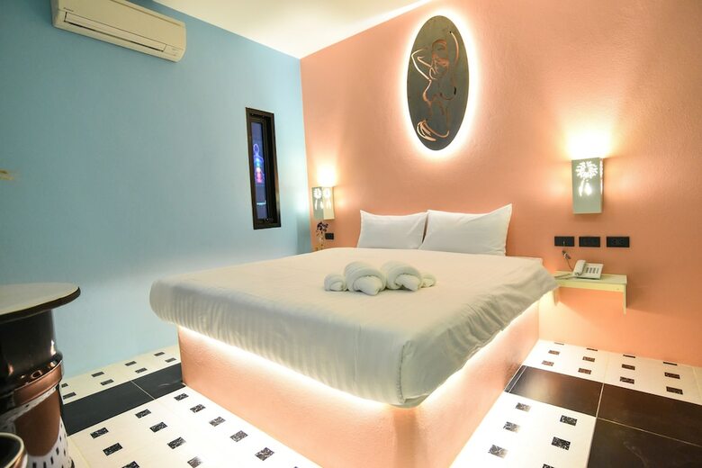 Hotel Bed Villa Resort Chaing Rai