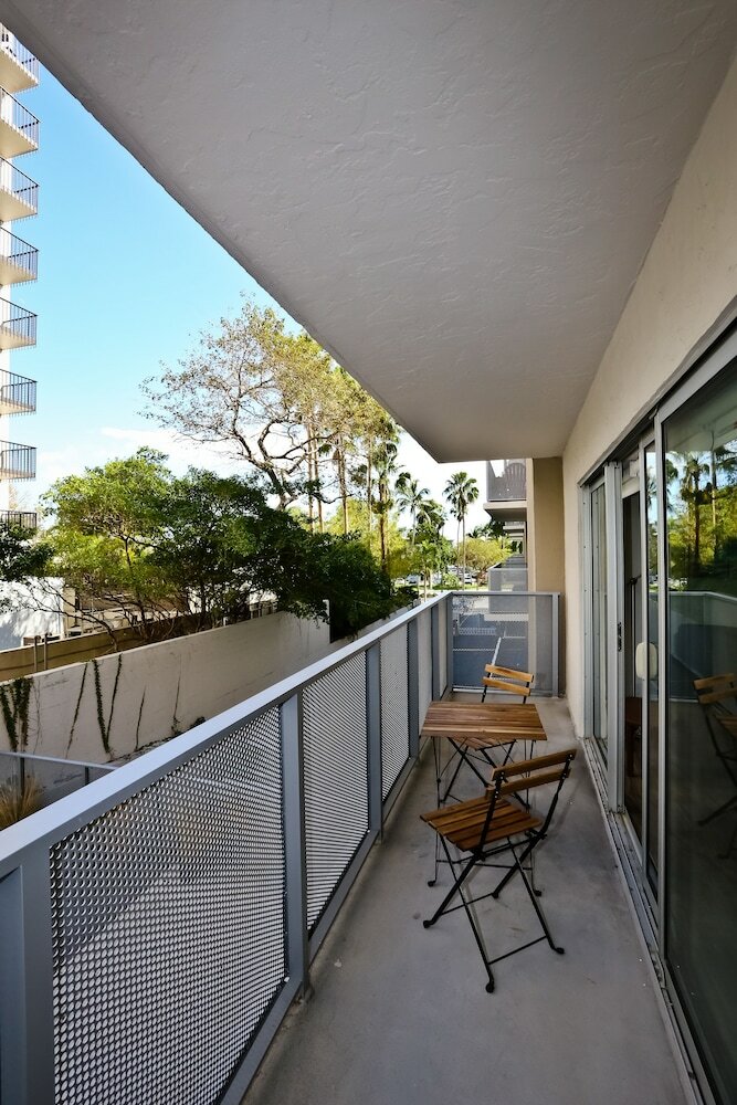 Coconut Grove Apartments By Nuovo
