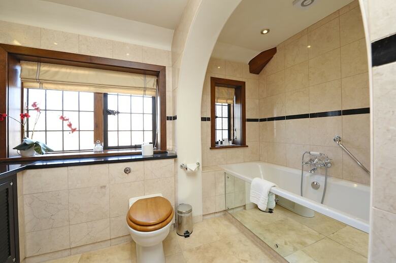 The Montagu Arms Hotel