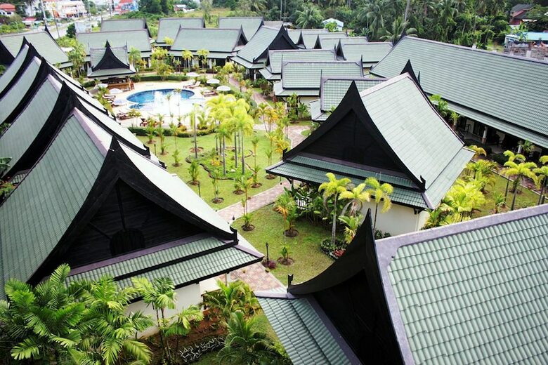 Hotel Airport Resort & Spa