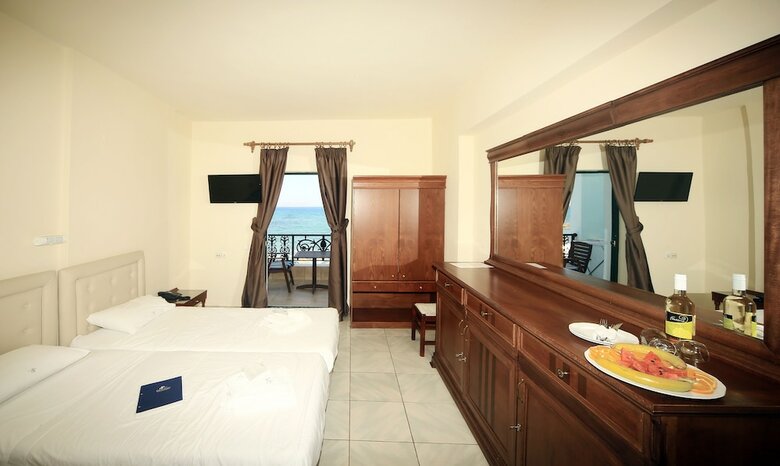 Hotel Diogenis Blue Palace