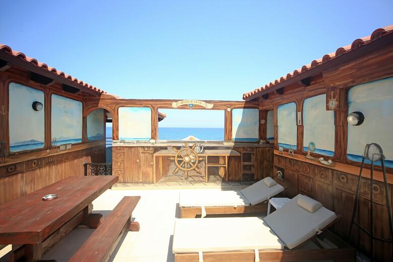 Hotel Diogenis Blue Palace