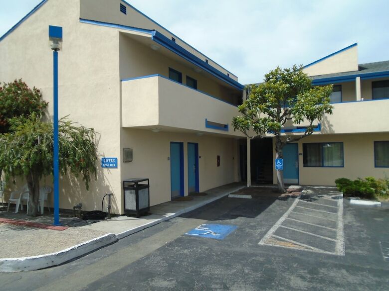 Hotel Econo Lodge Bay Breeze