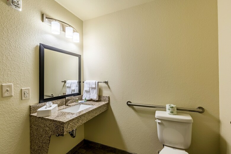 Cobblestone Hotel & Suites ? Stevens Point