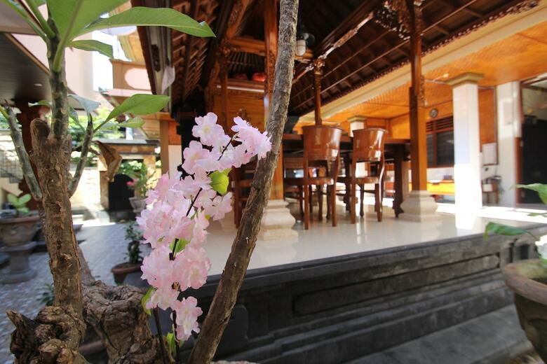 Hotel Kempu Taman Ayu I