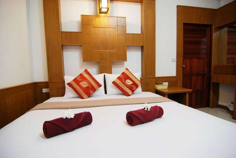 Hotel Lanta Nature Beach Resort
