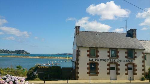 Hotel La Presqu'�le Du Lenn
