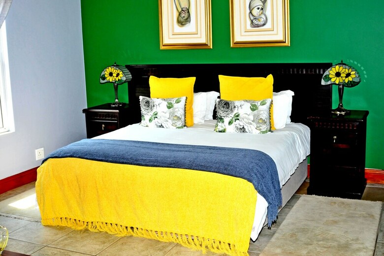 All Seasons Boutique Hotel