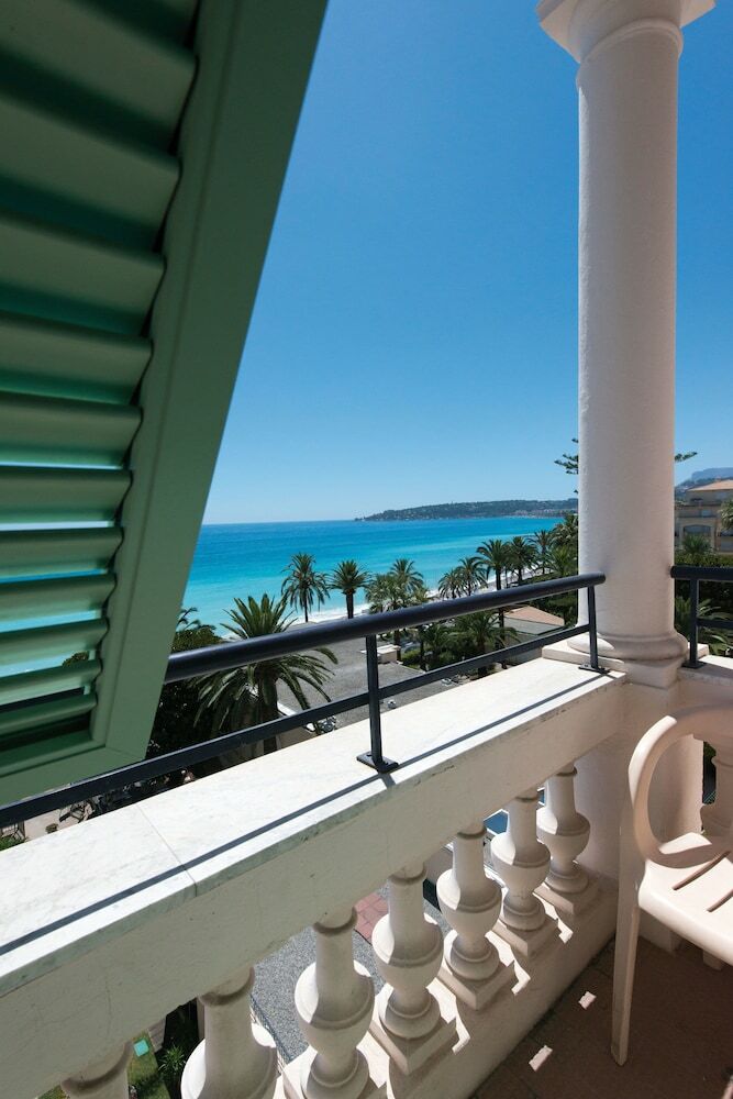 Hotel H�tel Club Vacances Bleues Le Balmoral