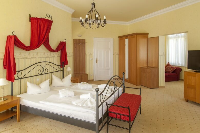 Ostseehotel Villen Im Park ? Ein Rovell Hotel