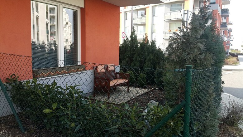 Apartamentos Bastien Studio Near Airport