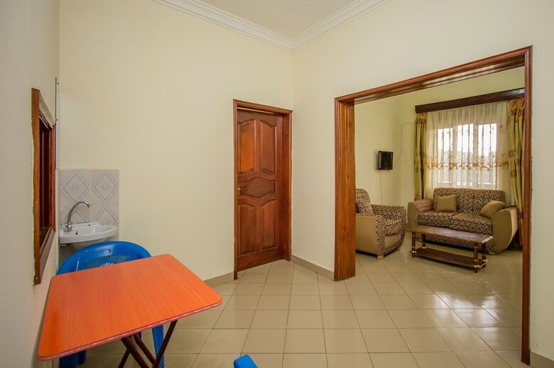 Hotel Albertine Tourist Resort