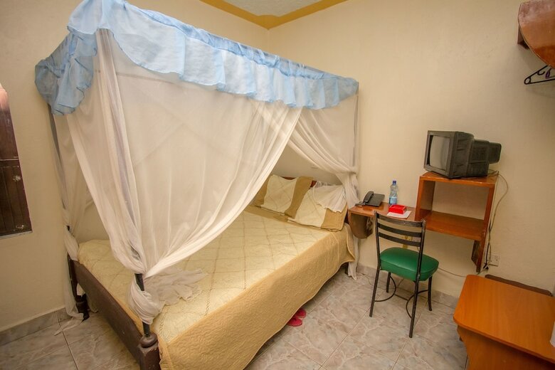 Hotel Nomad