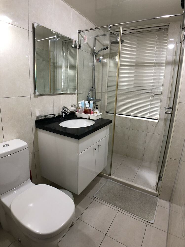 Q Square Apartment
