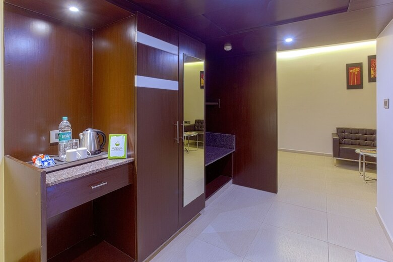 Hotel Treebo Grand Premier Suites