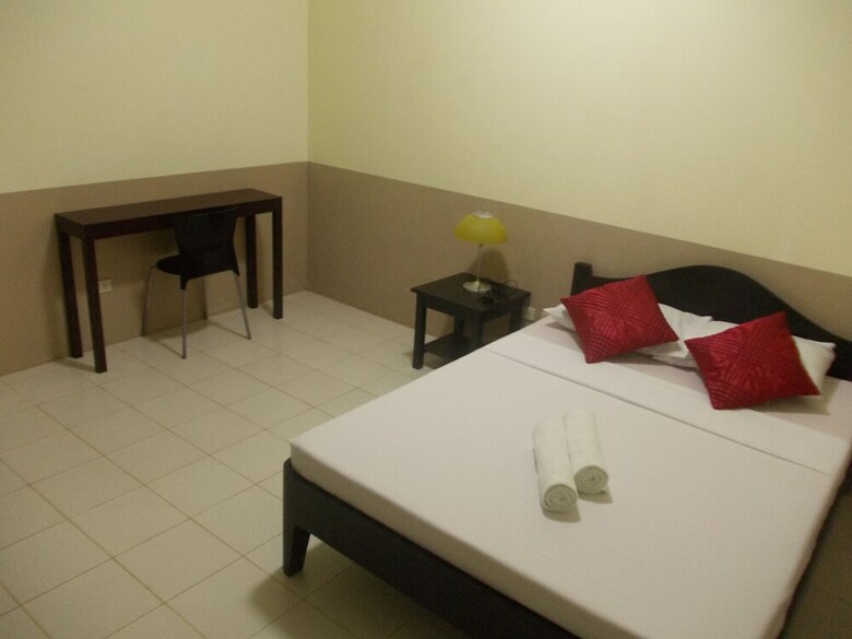 Alpha's Place Bed And Breakfast