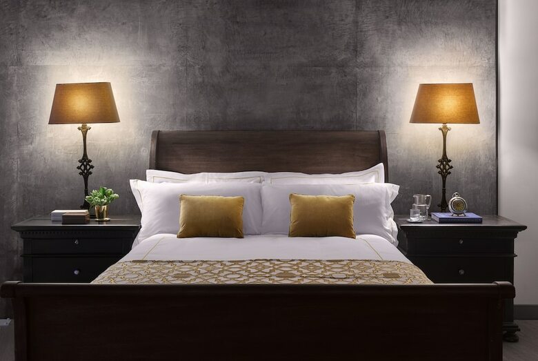 Hotel Plaza La Reina