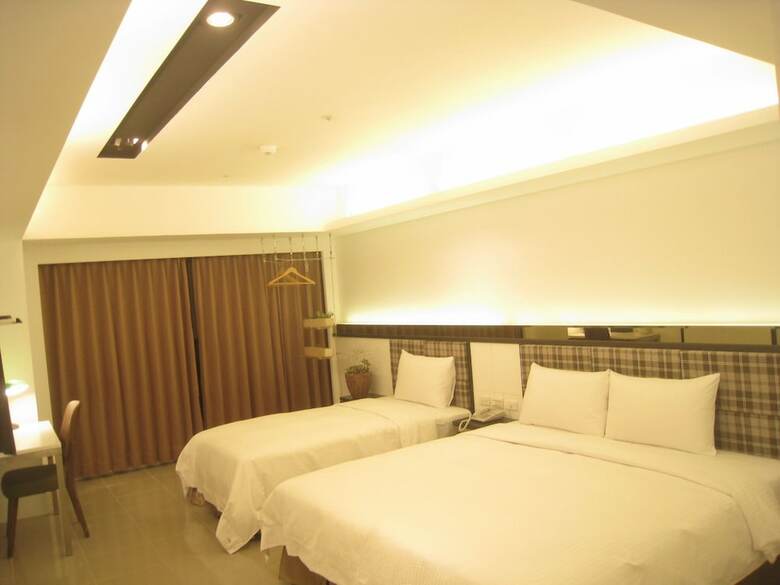 Formosa Boulevard Station Garden Hotel