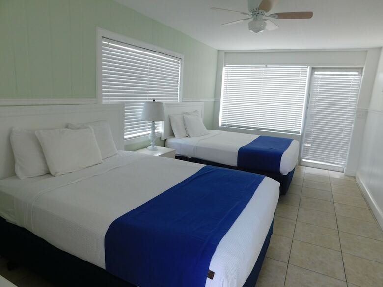 Motel Kingsail Resort