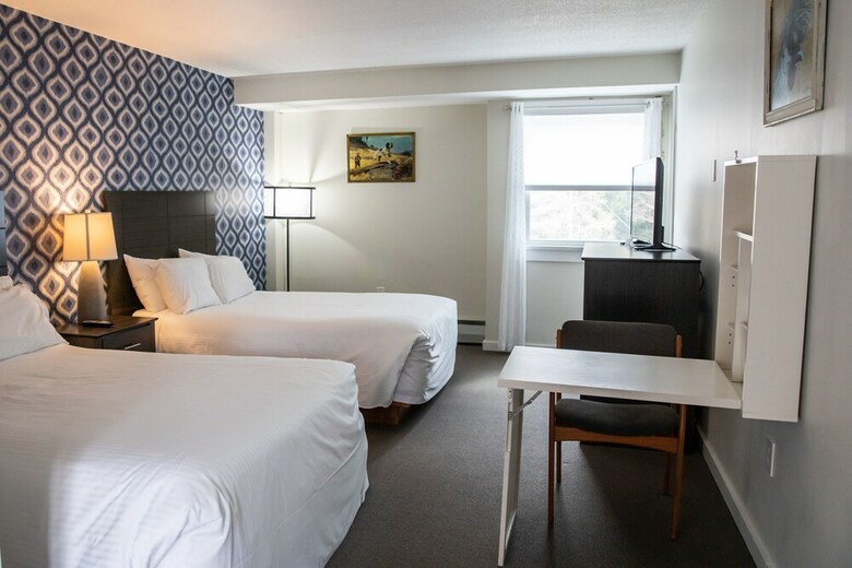 Posada Clear River Inn