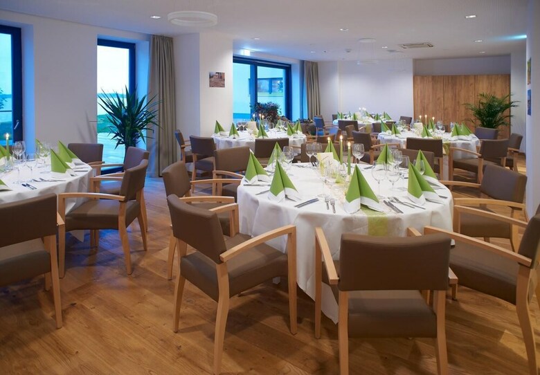 Hotel See- Und Waldresort Gr�bern