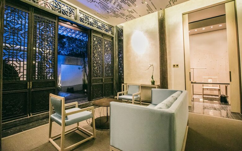 Hotel The Emperor Suzhou