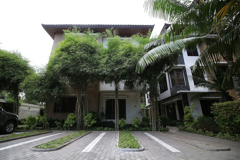 Apartamentos Hassaram Courtyard