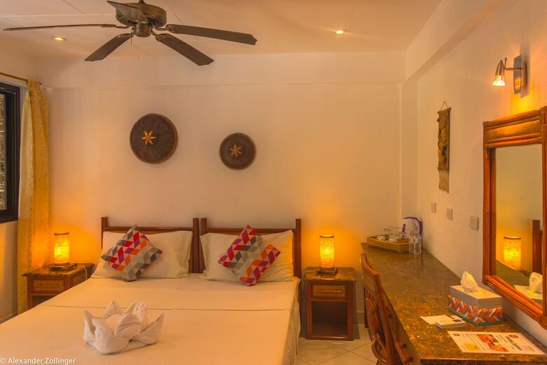 Hotel Alona Vida Beach Resort