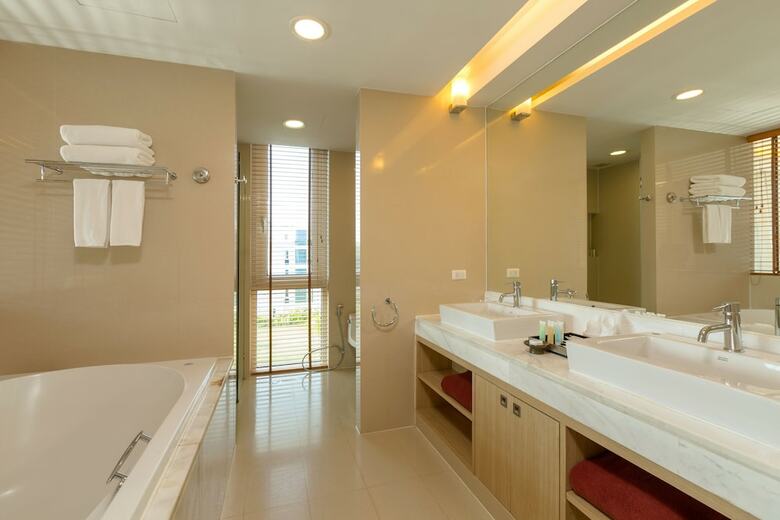 Apartamento Splash Beach Resort, Mai Khao, Phuket
