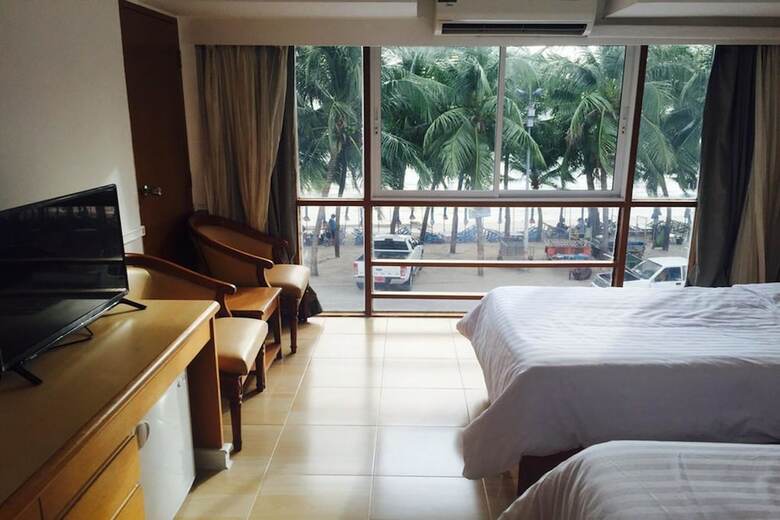 Hotel Bangsaen Resort