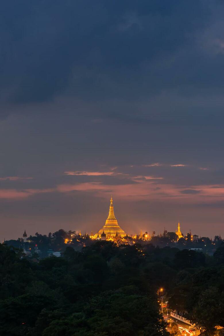 Chatrium Hotel Royal Lake Yangon