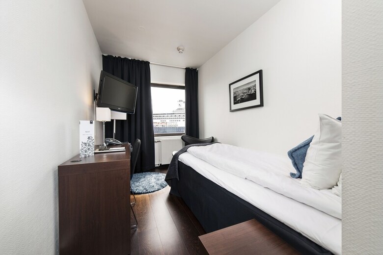 Hotel First Atlantica