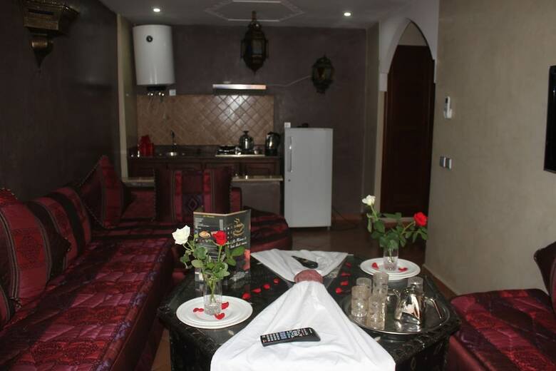Aparthotel Rooms Palace