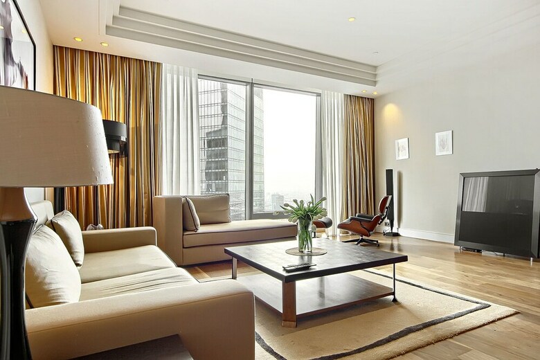 Hotel Sky Apartments Rentals Service