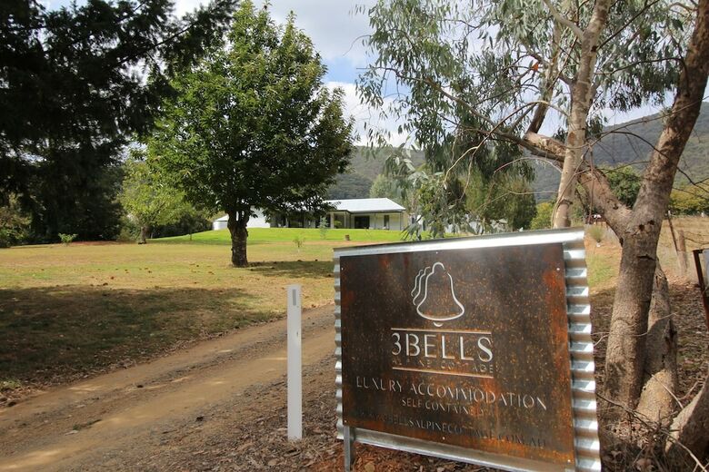 3 Bells Alpine Cottage